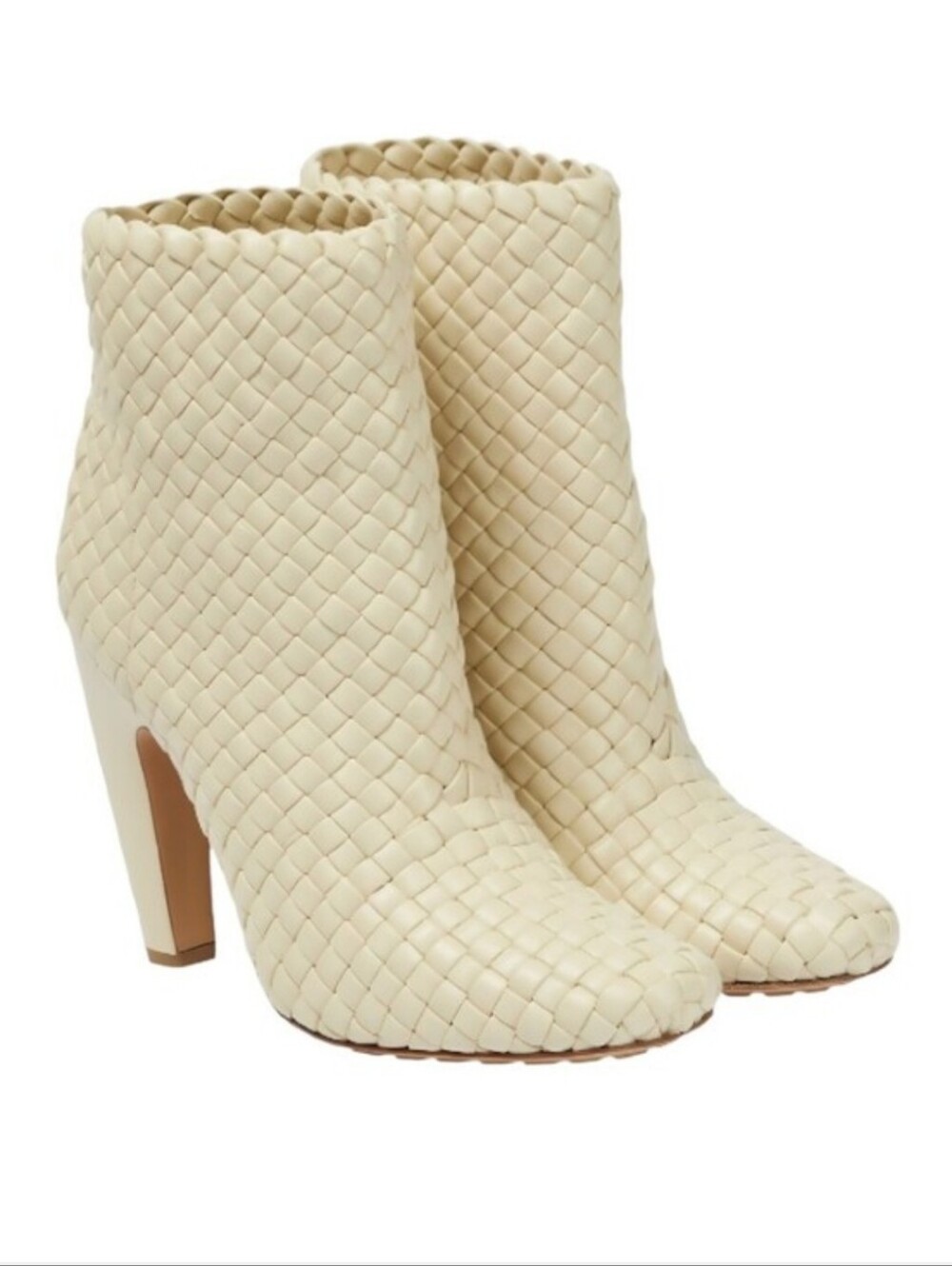Bottega Veneta Calanazo Woven Leather Ankle Booties In Cream Size 35